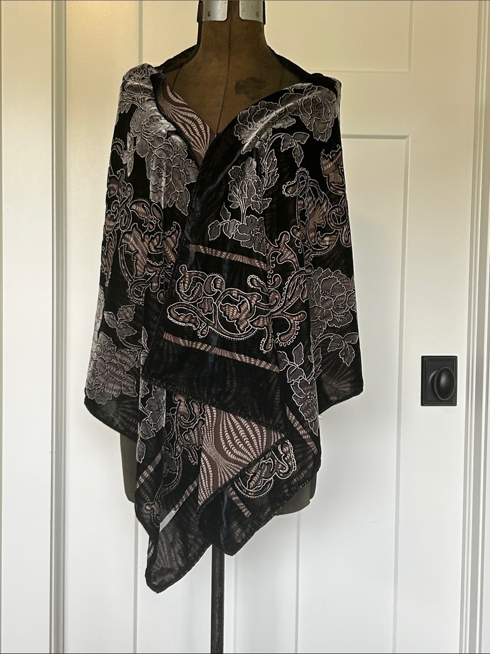 Cato Fashion vintage scarf velvety embroidered versatile shawl scarf wrap kimono